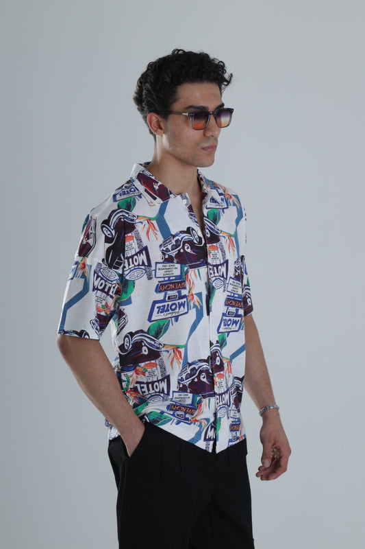 Retro Model Desenli Kısa Kollu Gömlek