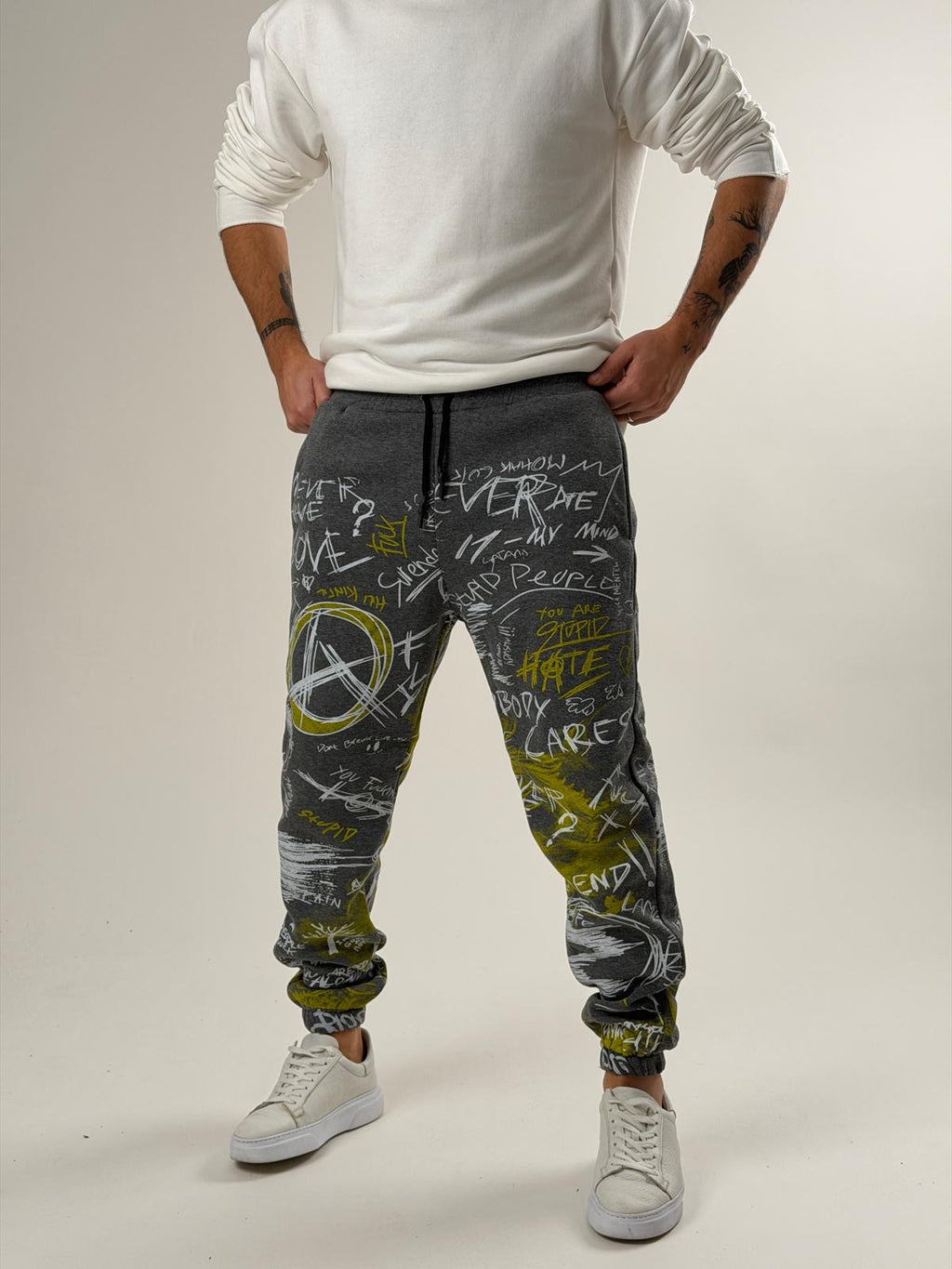 Urban Graffiti Jogger Pantolon