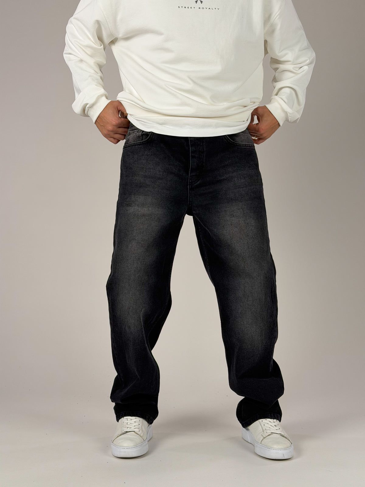 Noir Baggy Denim