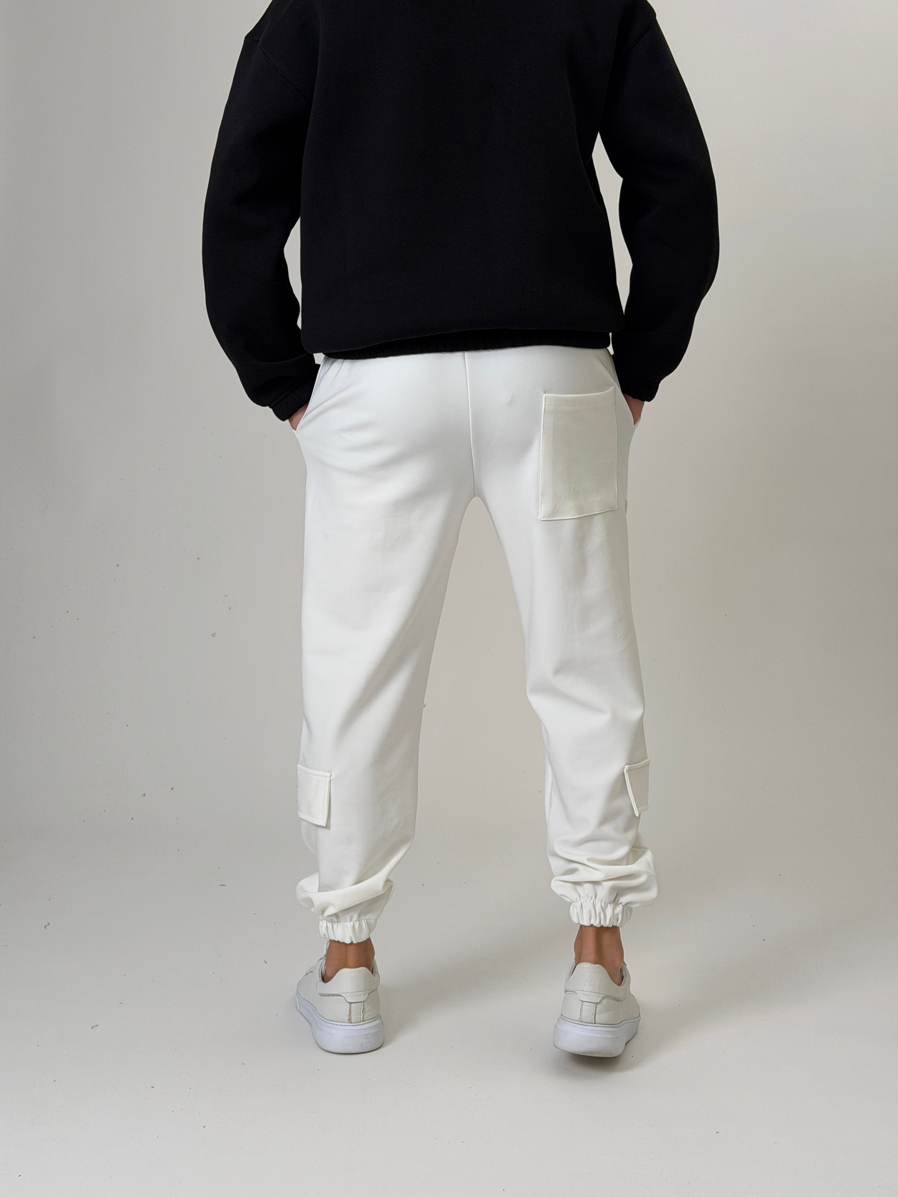 Deep White Jogger Pantolon