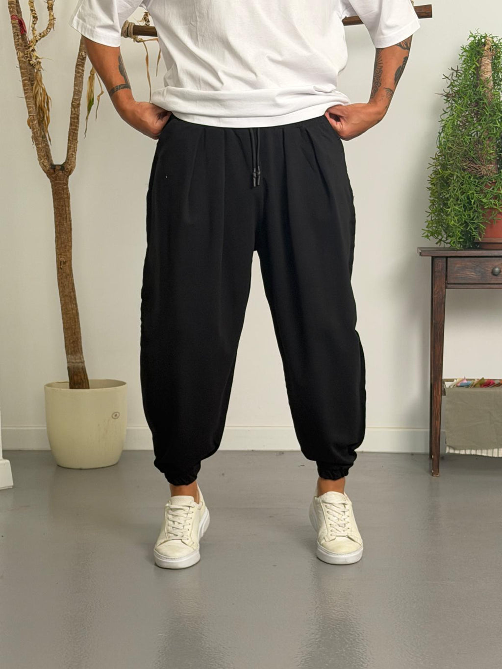 Siyah Pis Dikiş Jogger Pantolon