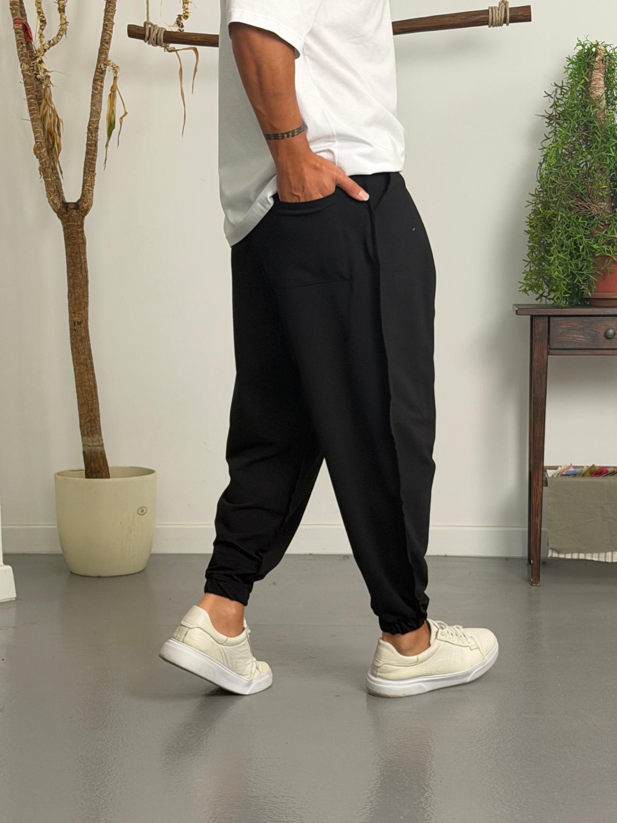 Siyah Pis Dikiş Jogger Pantolon