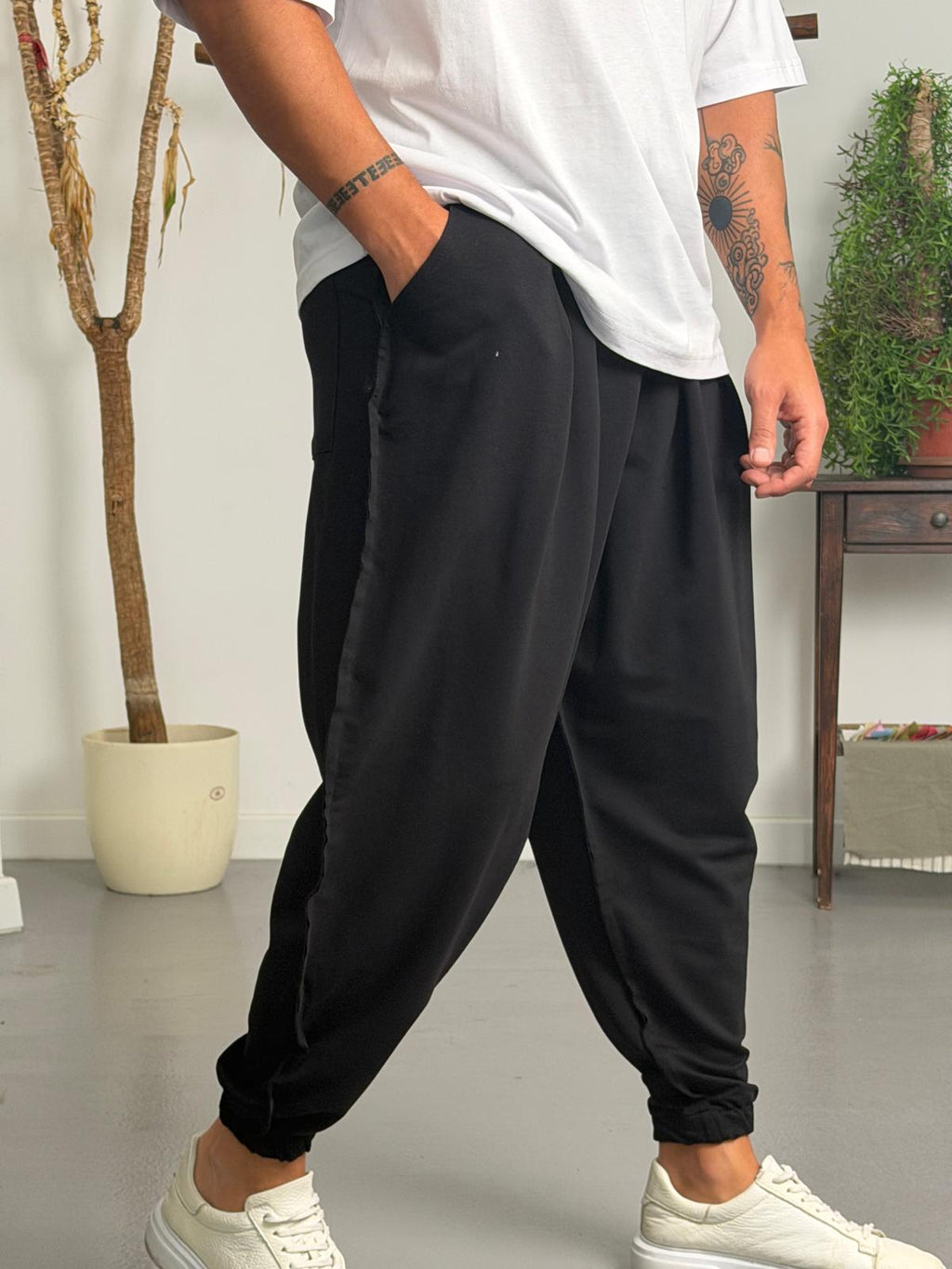 Siyah Pis Dikiş Jogger Pantolon