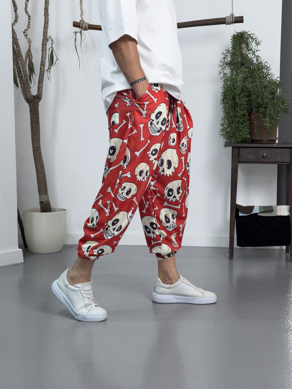Skulls and Bones Jogger Pantolon