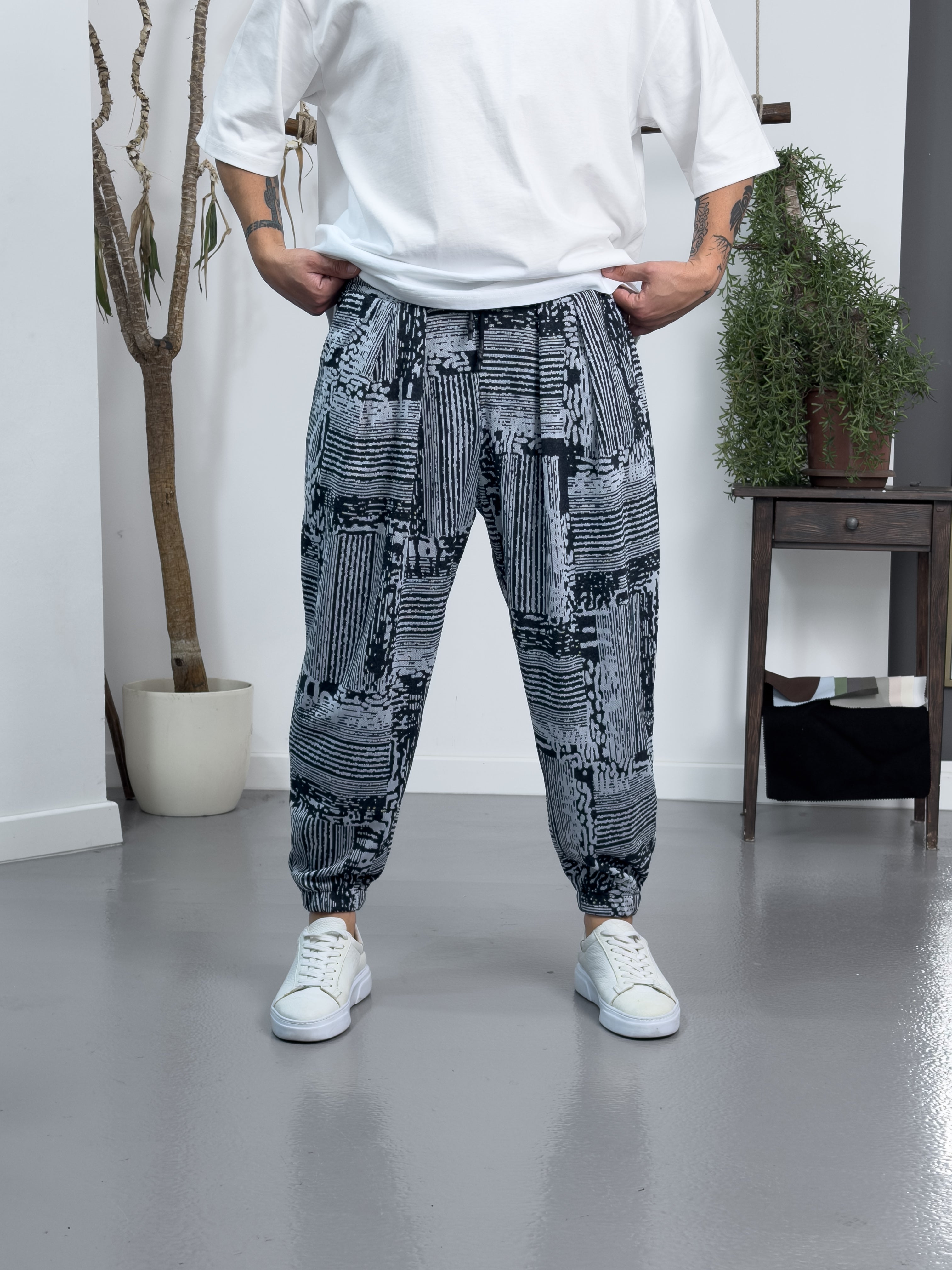 Urban Matrix Jogger Pantolon Ürün ana görseli