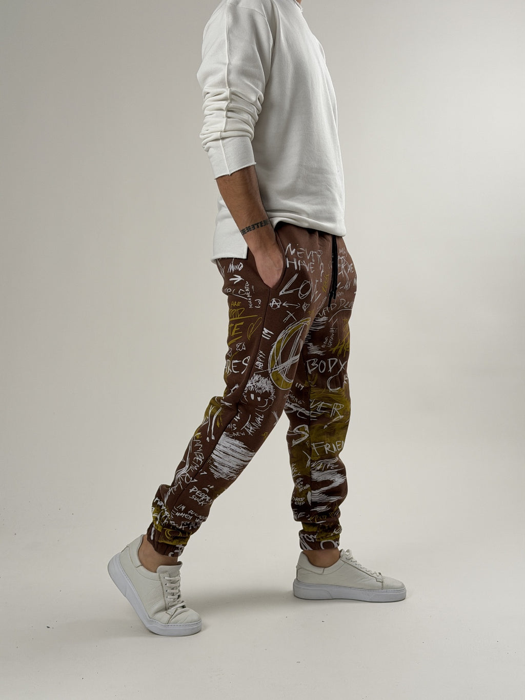 Urban Graffiti Kahverengi Jogger Pantolon