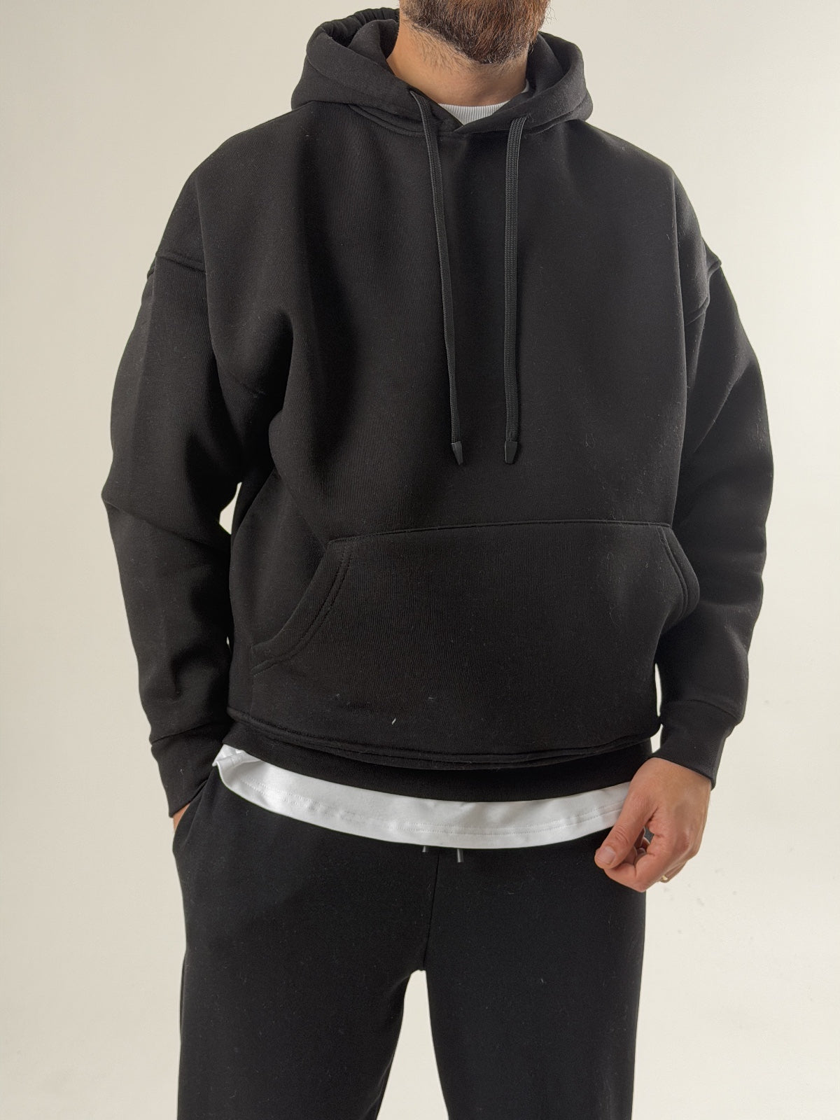 Basic Black Hoodie Ürün ana görseli