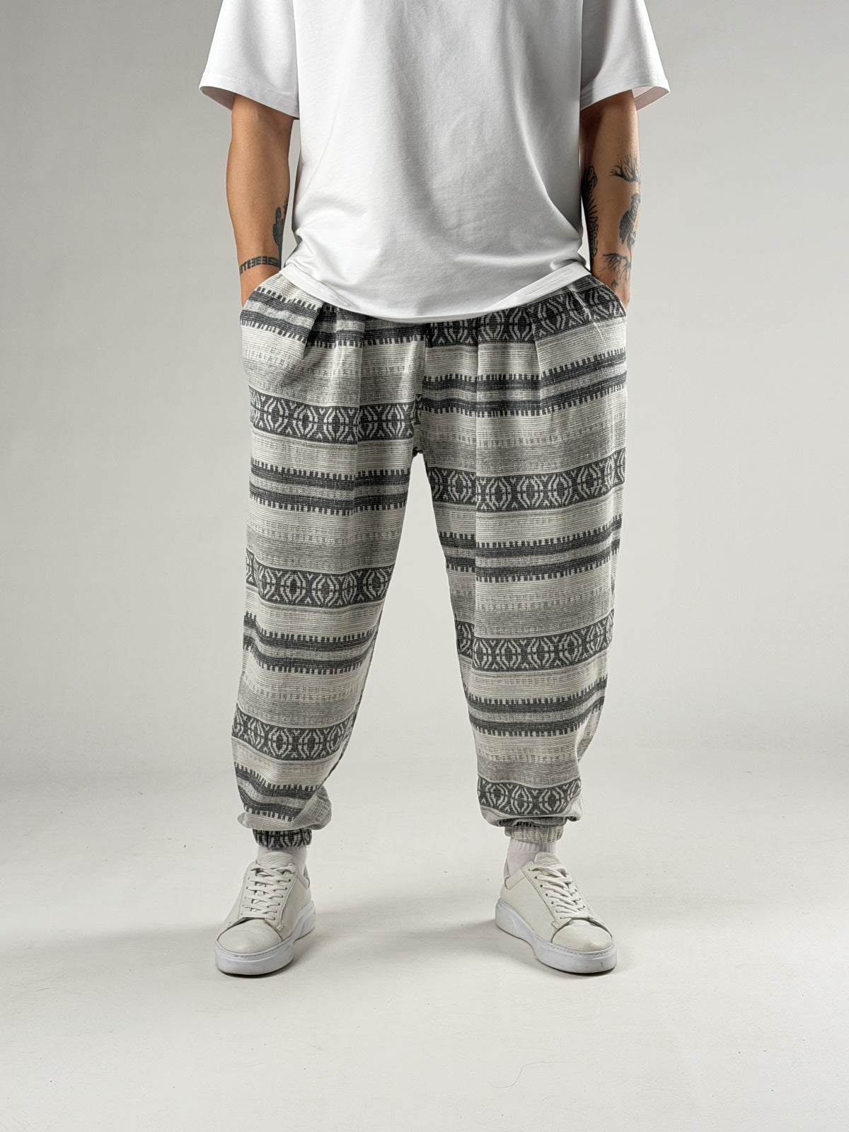 Urban Ethnic Jogger Pantolon Ürün ana görseli