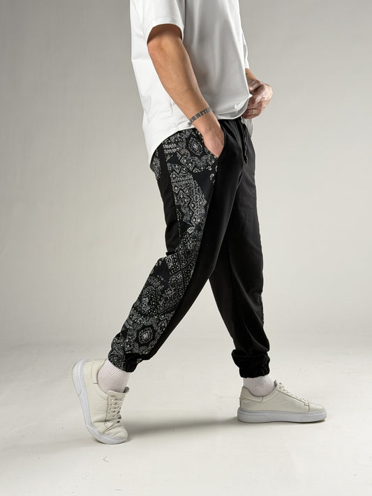 Yan Desenli Siyah Jogger Pantolon