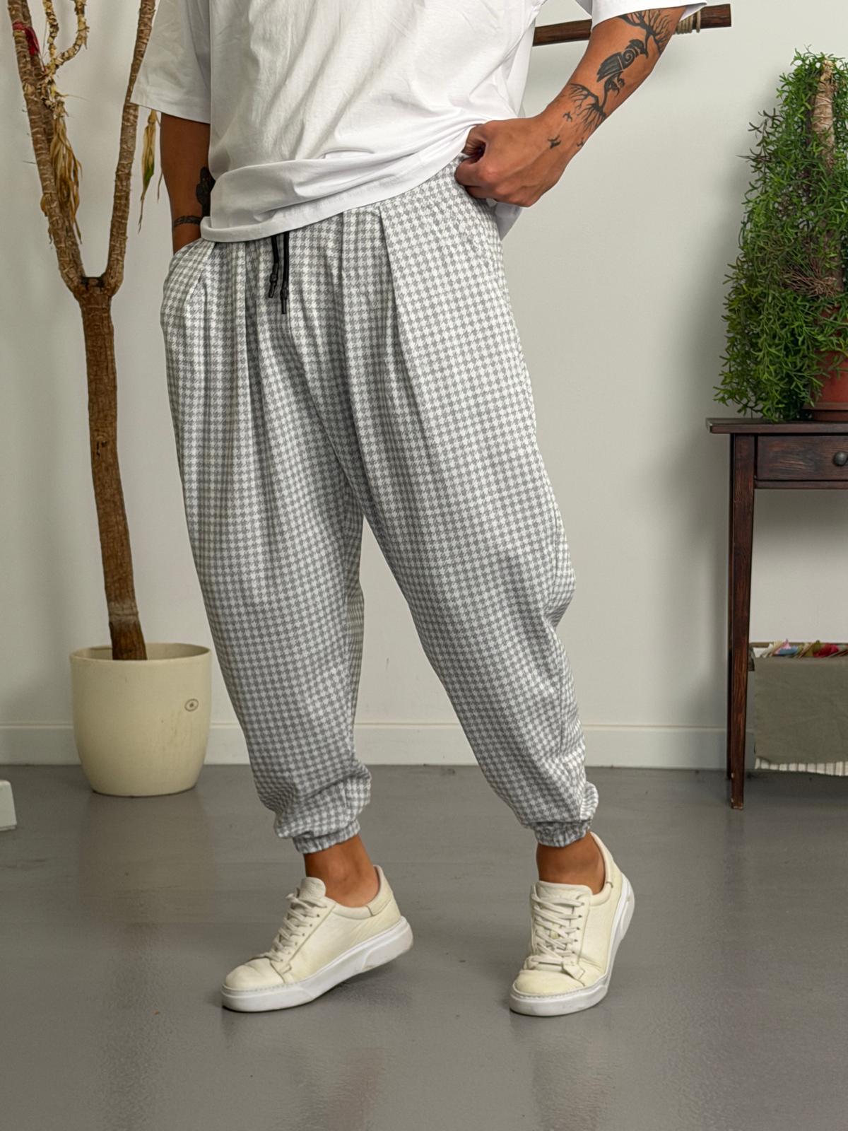 Açık Gri Kazayağı Desenli Jogger Pantolon