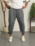 Siyah Beyaz Çizgili Jogger Pantolon