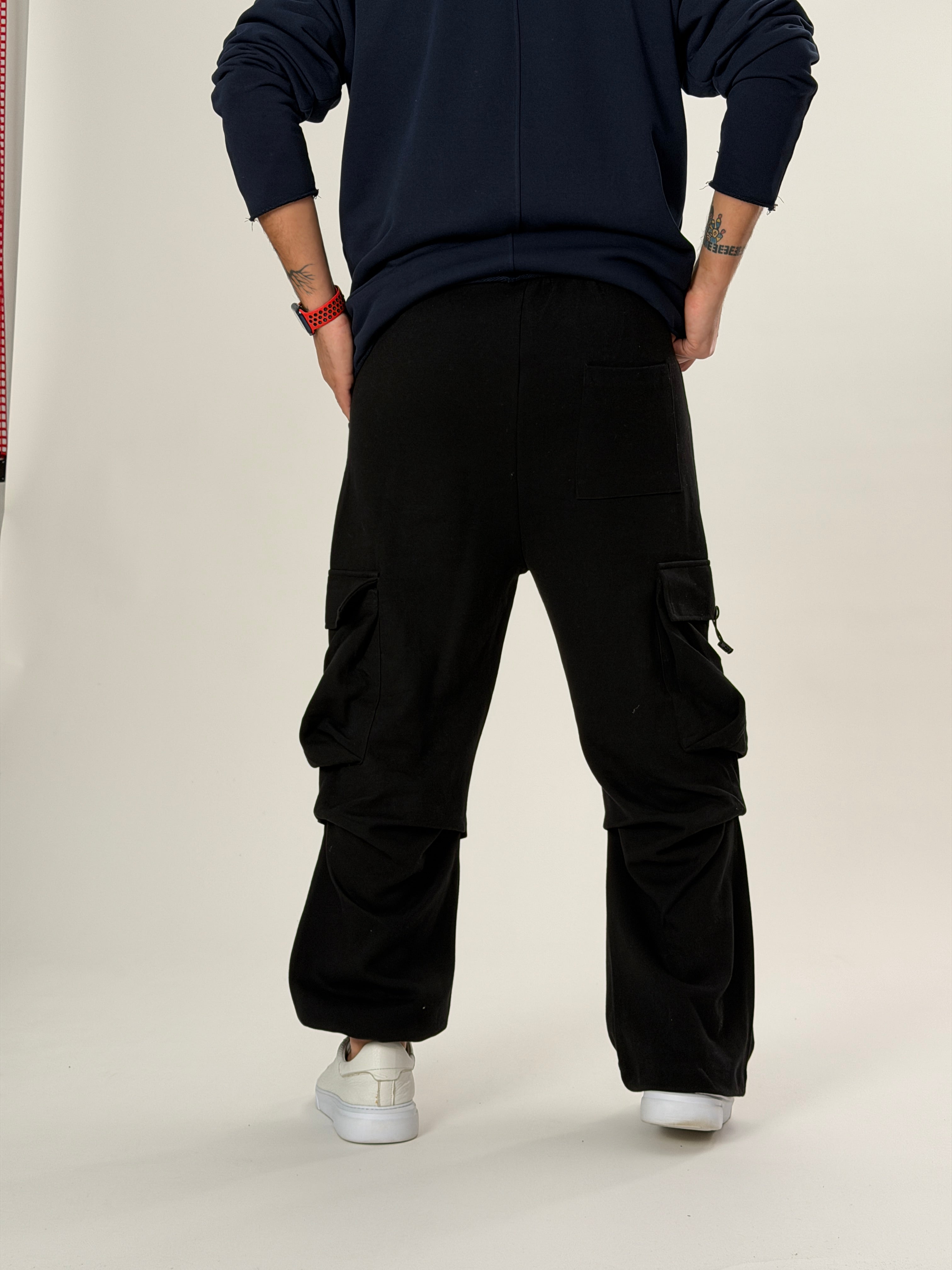 Siyah Büzgülü Cepli Jogger Pantolon