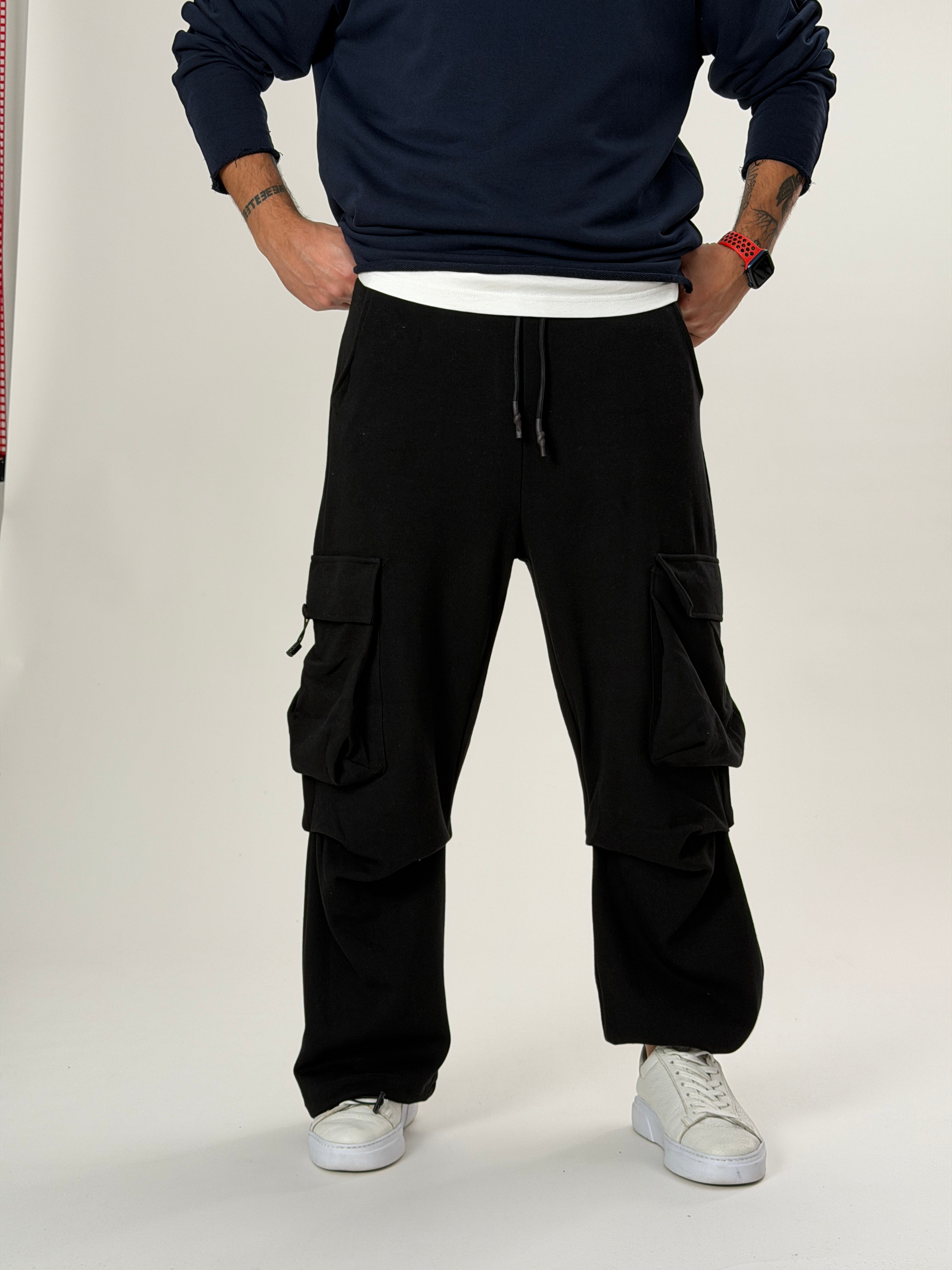 Siyah Büzgülü Cepli Jogger Pantolon