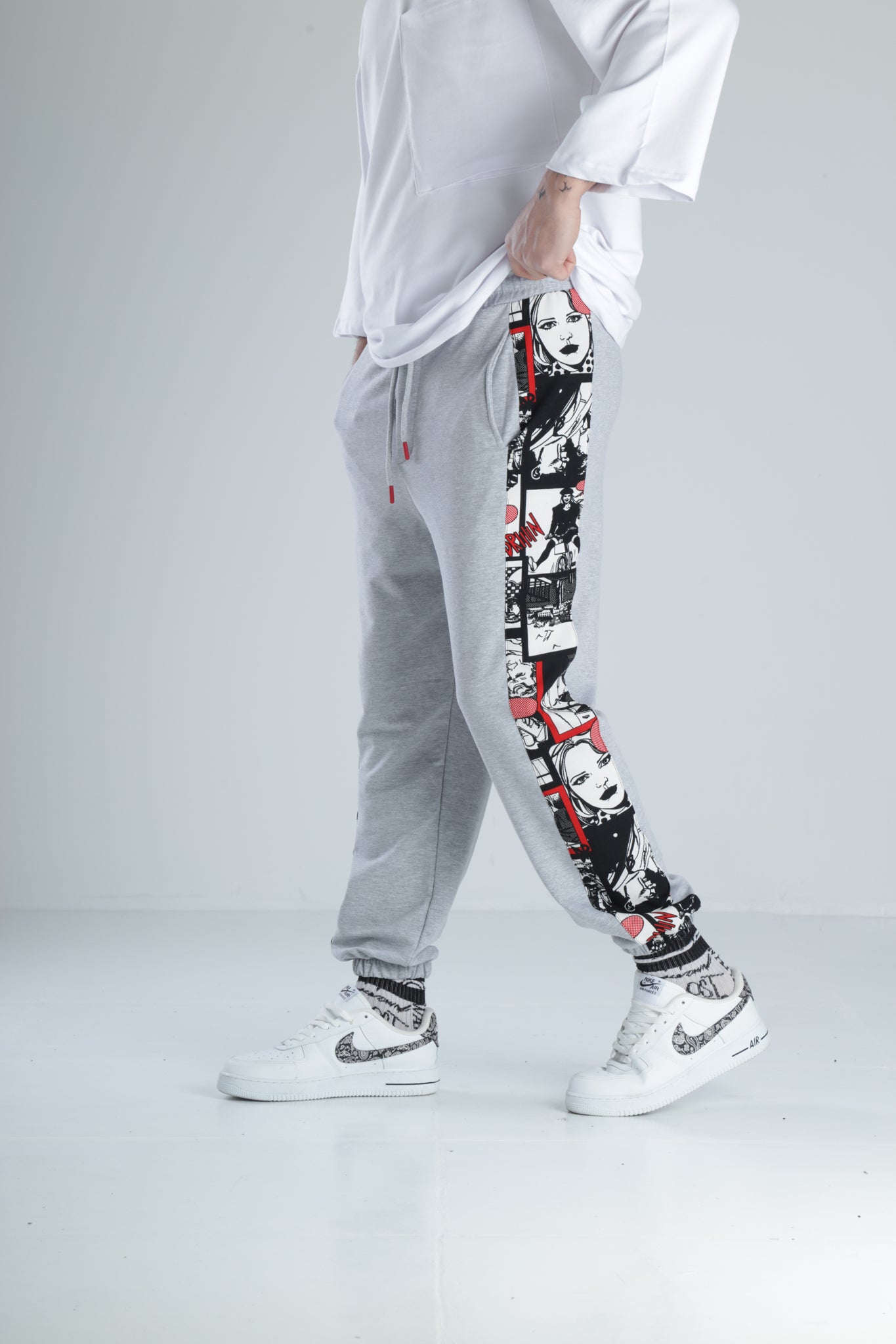 Urban Sketch Gri Jogger Ürün ana görseli